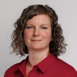 professional portrait of Hannah Rothmeier