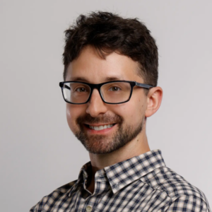 professional portrait of Peter Knepler